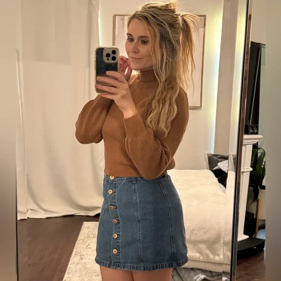 ZARA Brown Ribbed Mock Neck Turtleneck Sweater - Picture 2 of 7